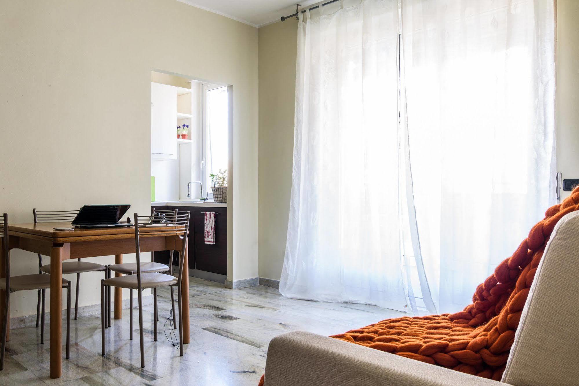 Alcuino Apartment Milánó Kültér fotó